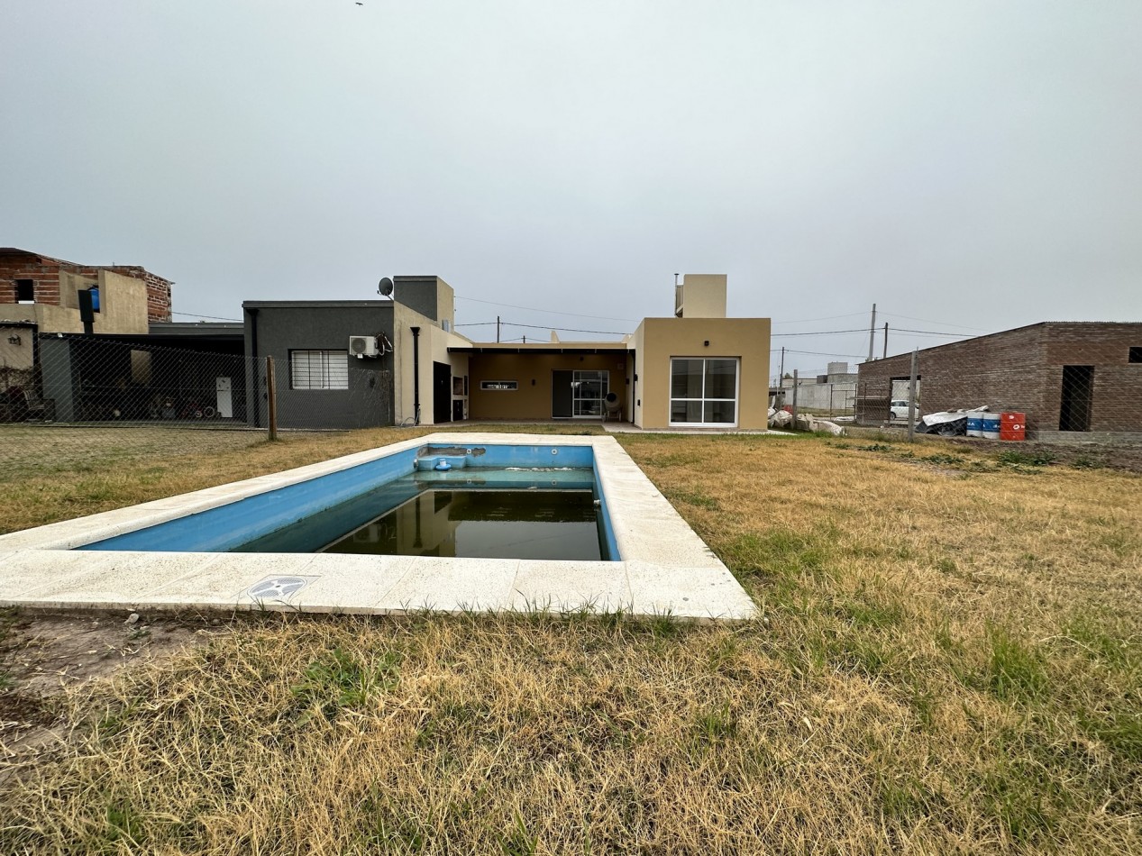 Tierra de sueños 3: Venta casa 2 dorm con piscina a estrenar