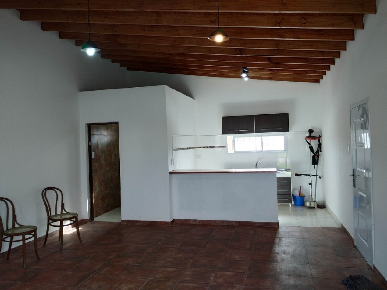 Fincas de Ibarlucea: Venta Casa 1 dorm con piscina