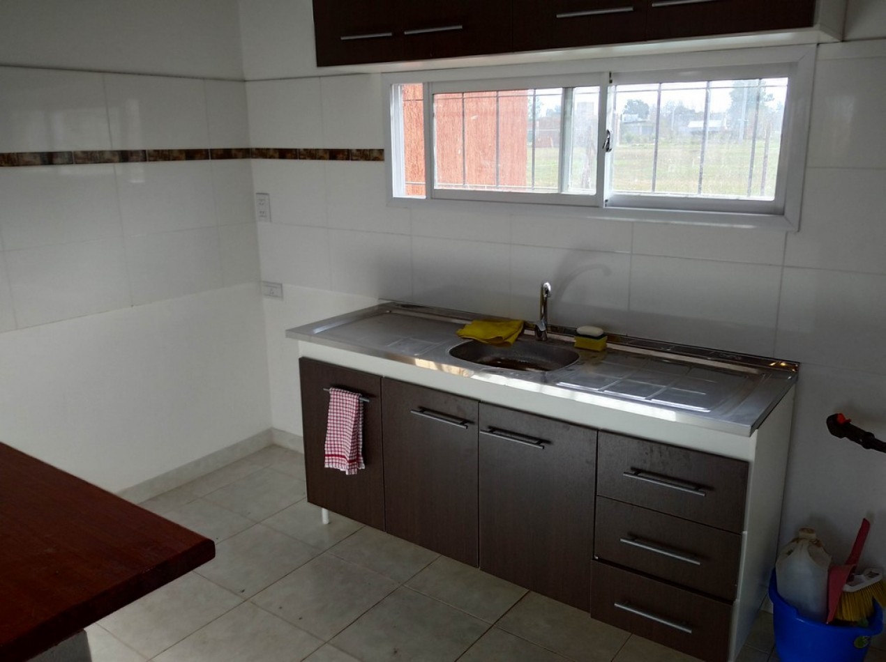 Fincas de Ibarlucea: Venta Casa 1 dorm con piscina