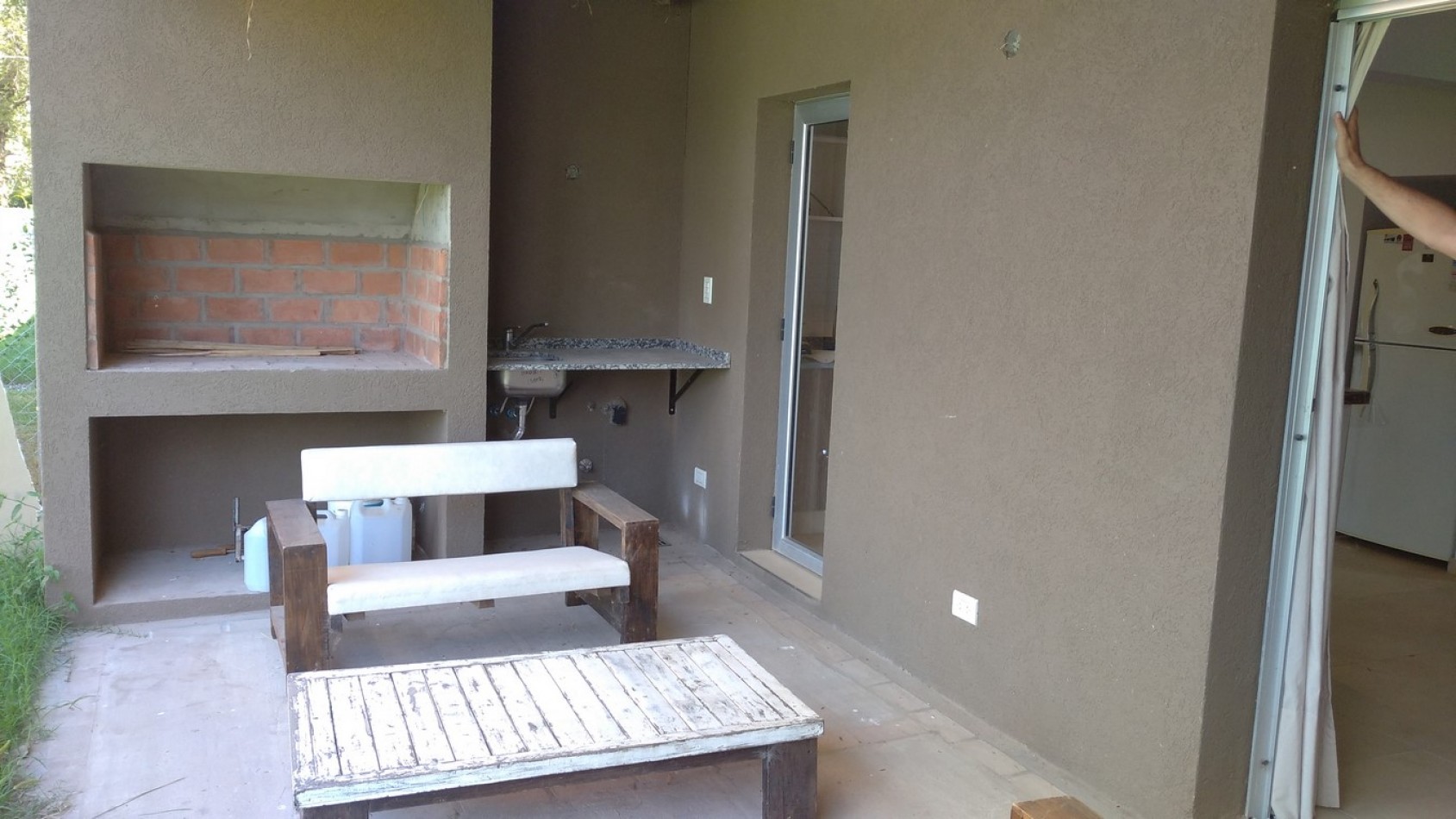 Venta casa 3 dorm. con piscina cercana centro Funes