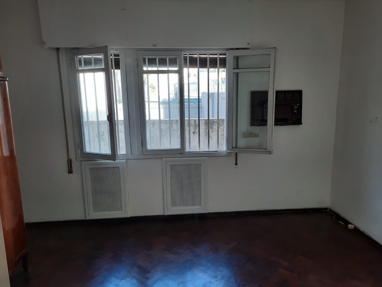 Venta departamento 2 dorm. en Cordoba 1700