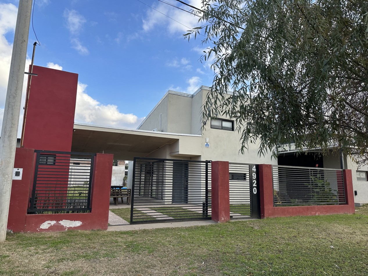 Casa 2 dormitorios en Fincas del Rosedal Ibarlucea