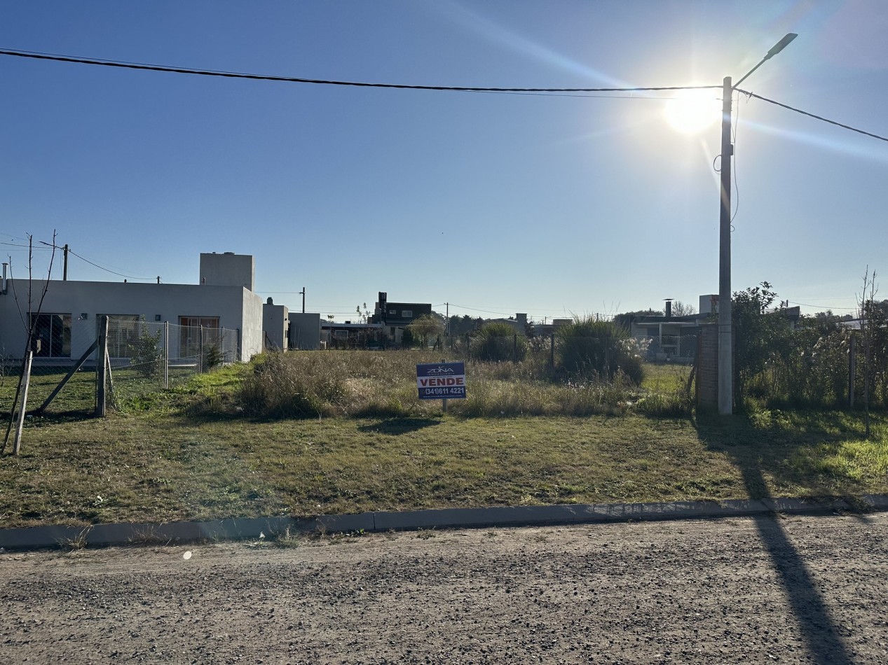 Venta Lote 381 m2 en Fincas de Ibarlucea