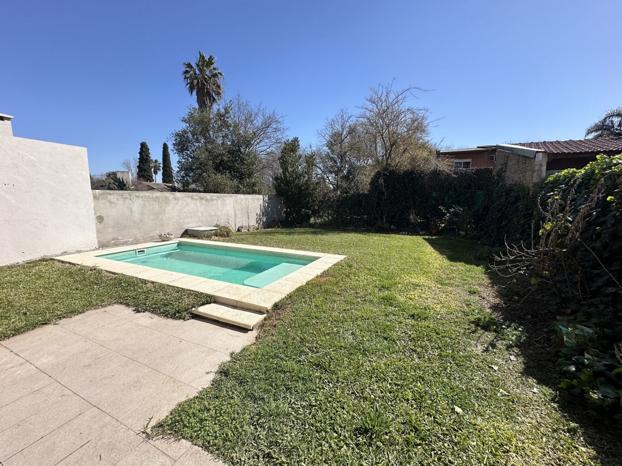 Venta Casa 3 dorm con piscina en Garita 9