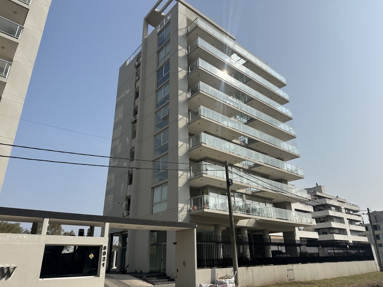 Departamento premium con vista lago en Fisherton View