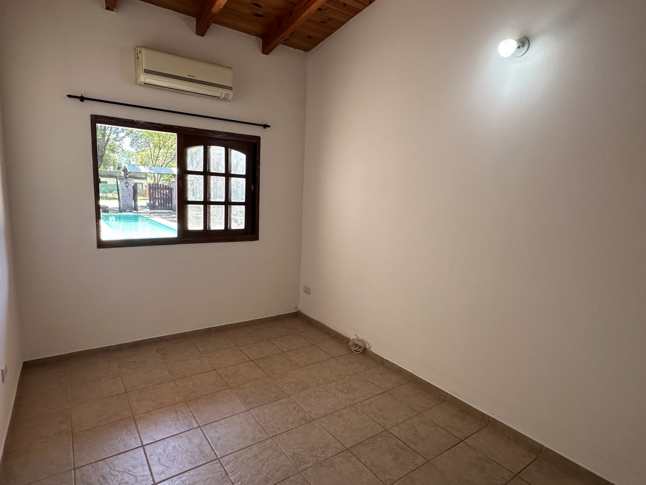 Alquiler Casa 2 dorm con piscina en Profesional Country Funes