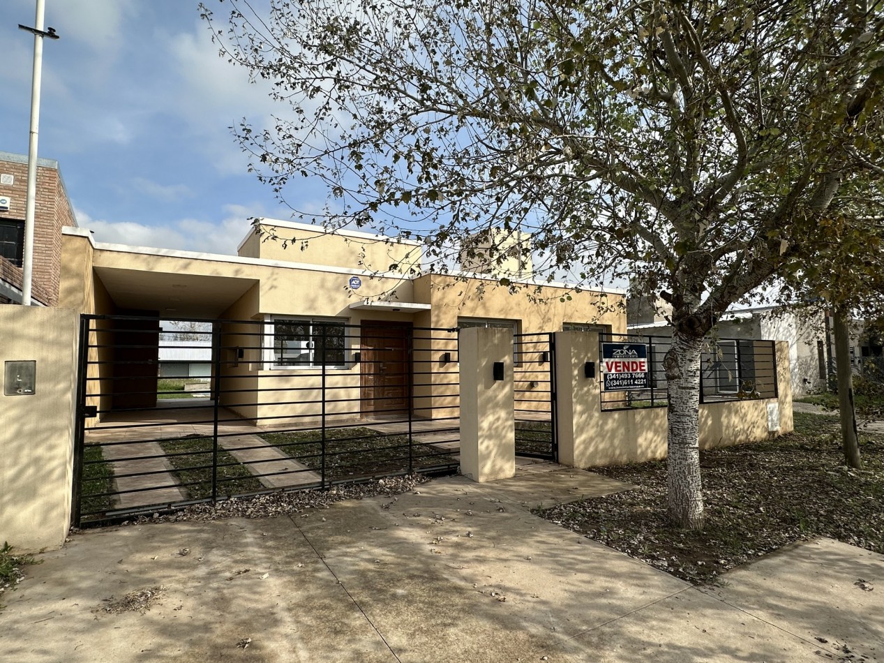 Venta casa 2 dorm. con piscina a estrenar