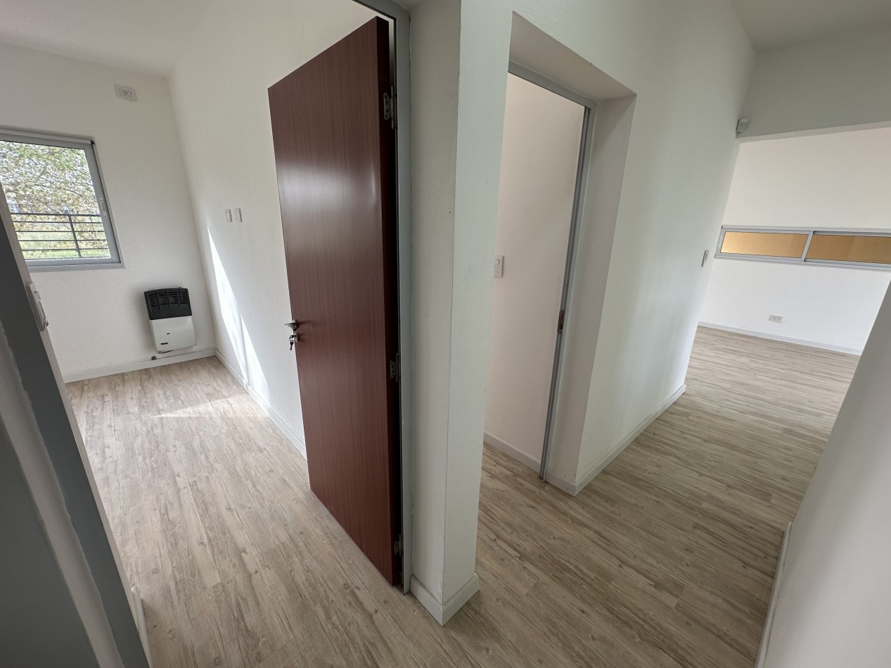 Venta casa 2 dorm. con piscina a estrenar