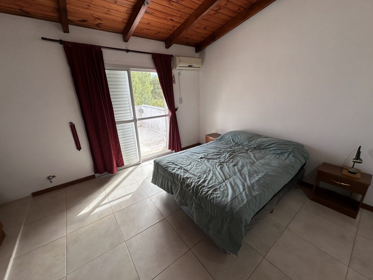 Alquiler Casa 3 dorm. amoblada con piscina