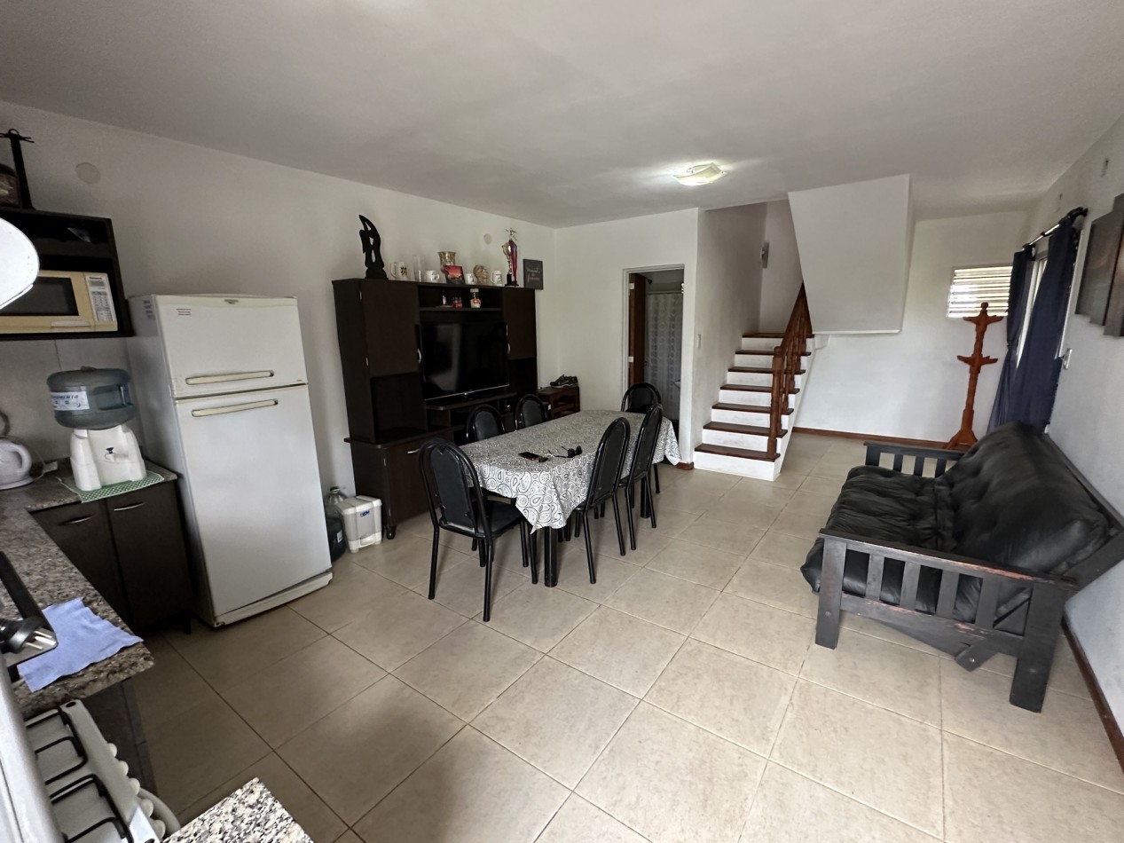 Alquiler Casa 3 dorm. amoblada con piscina