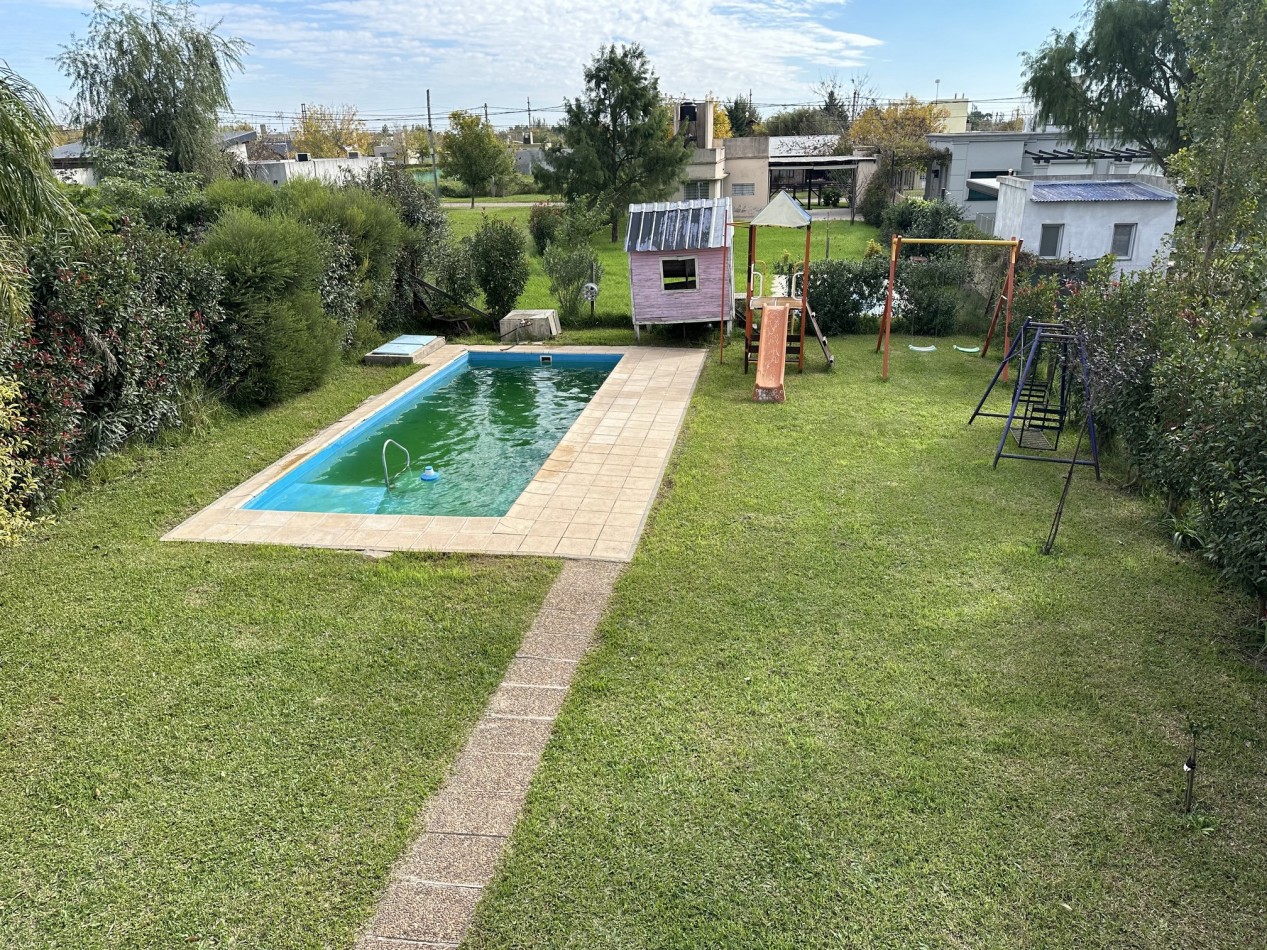 Alquiler Casa 3 dorm. amoblada con piscina