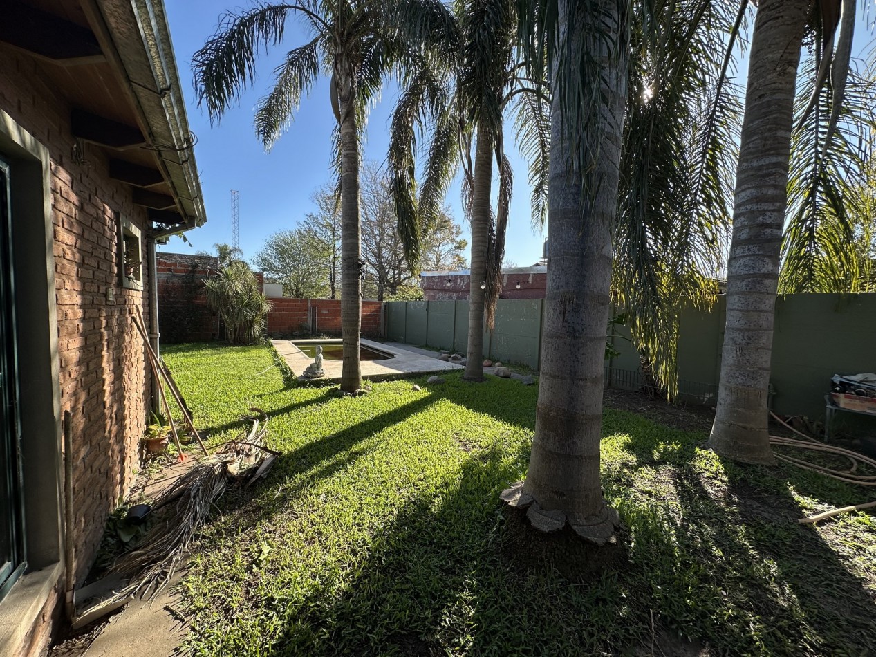 Encantadora casa 3 dorm. con piscina en Funes