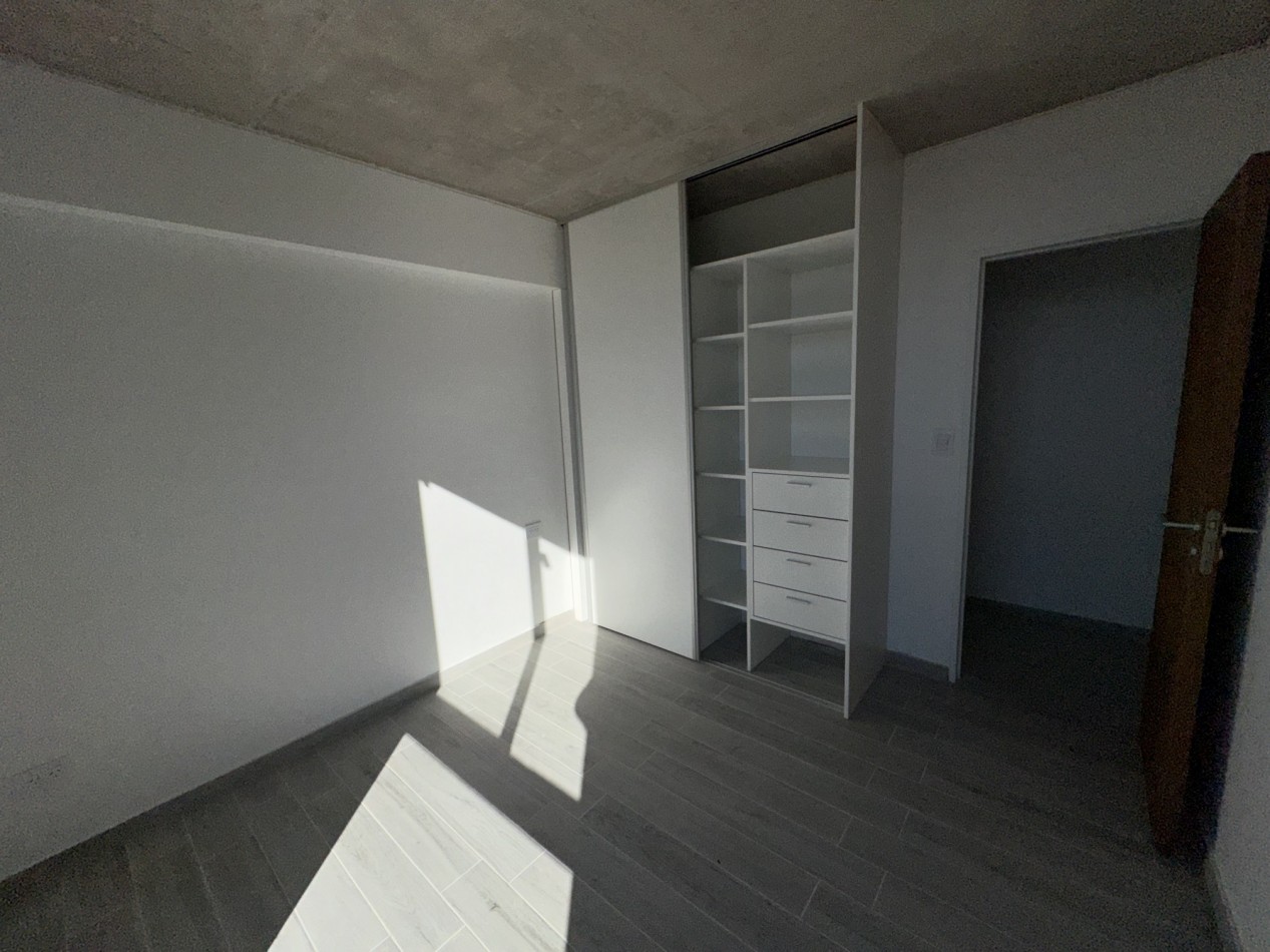 Casa de diseño a estrenar con 3 dorm, quincho y pileta