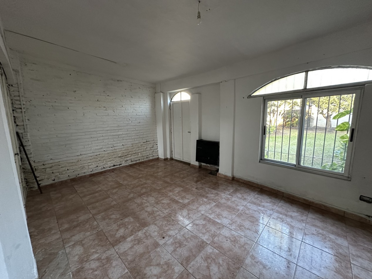 Alquiler Casa 2 dormitorios con jardin en Fisherton