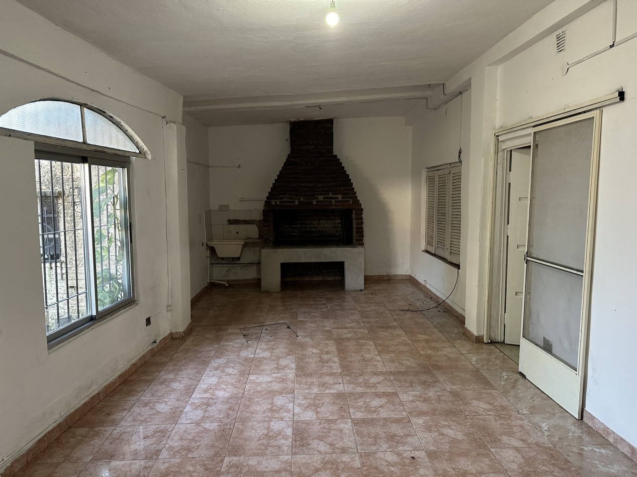 Alquiler Casa 2 dormitorios con jardin en Fisherton