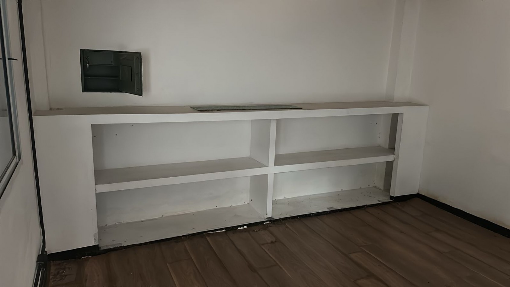 Alquiler Galpon 200 m2 en Eva Peron y Circunvalacion