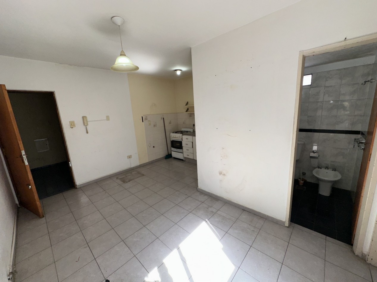 Venta depto. 1 dorm. frente terminal Omnibus