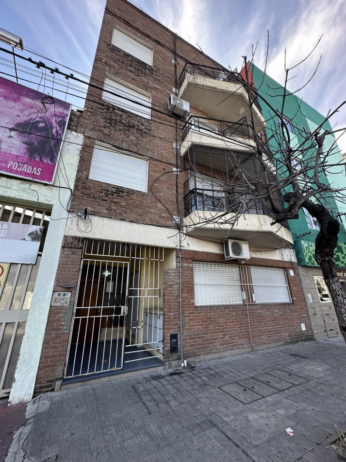 Venta depto. 1 dorm. frente terminal Omnibus
