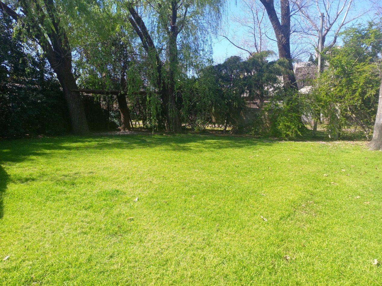 Espectacular Lote forestado en Roldan