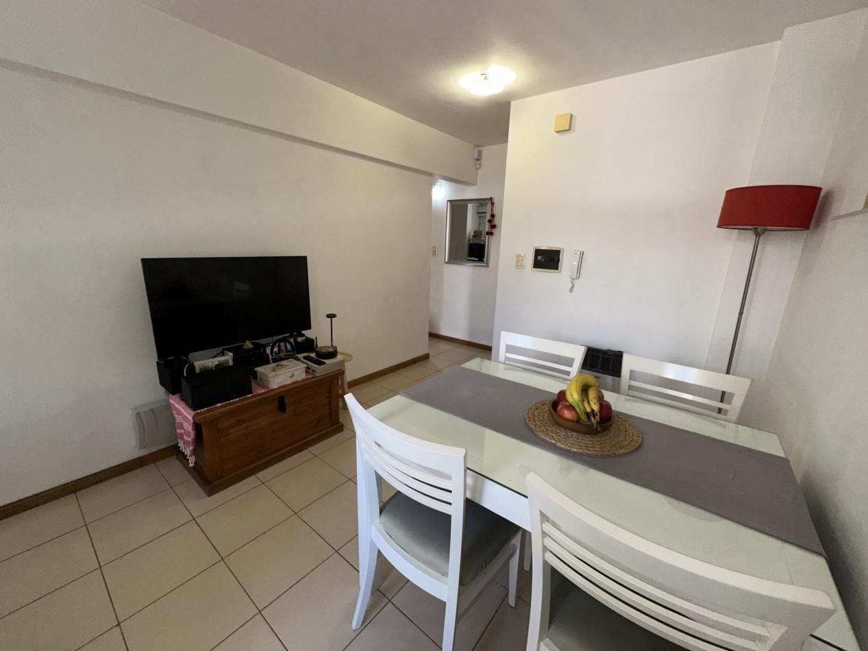 Departamento de 1 dormitorio en excelente ubicacion - Jose Ingenieros y Av. Alberdi