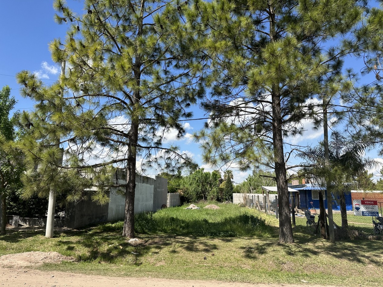 Lote escriturado en Tierra de Sueños 1 - Roldan