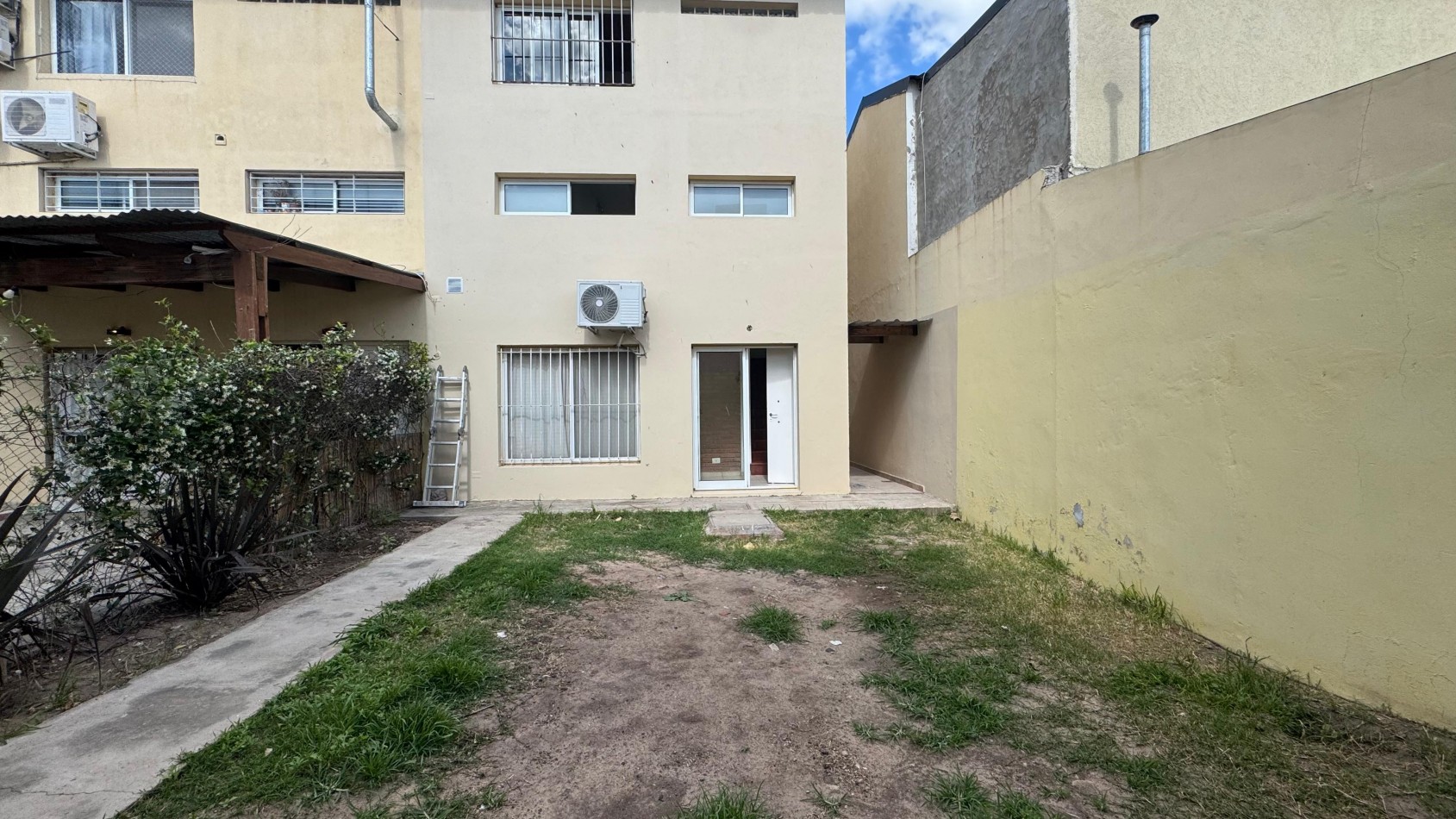 Duplex 2 domitorios en Tierra de Sueños 2