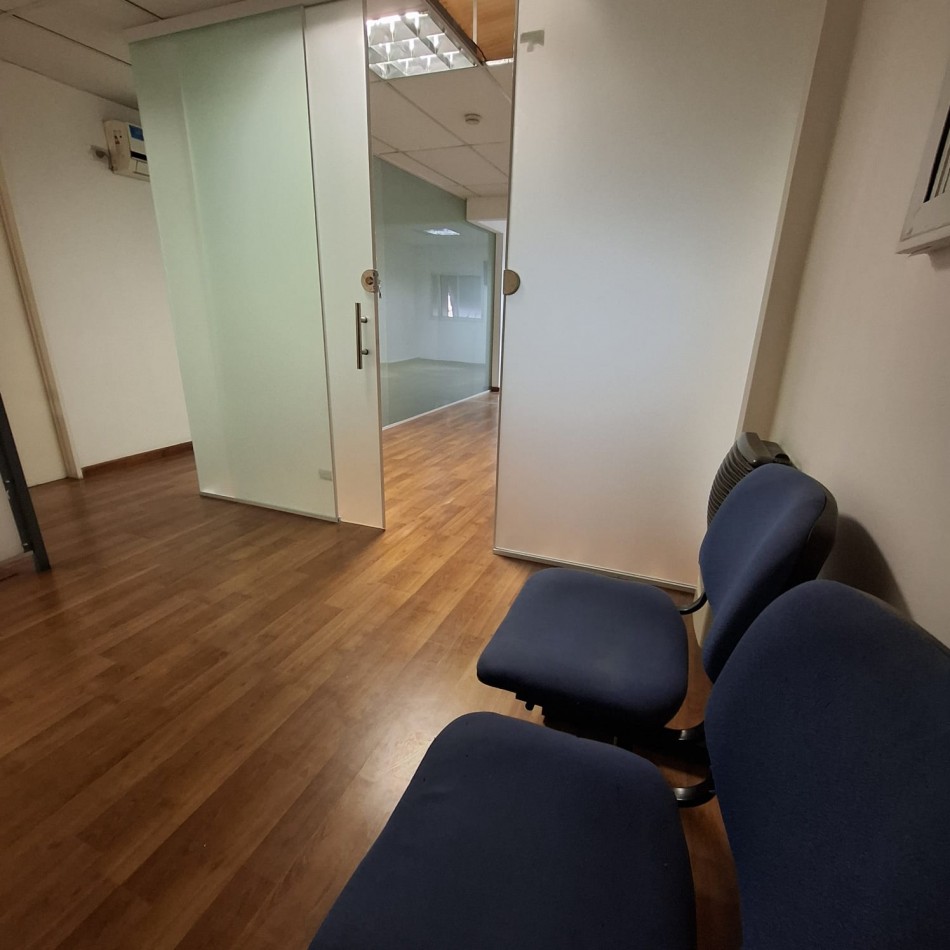 Alquiler edificio de oficinas/consultorios en Rosario