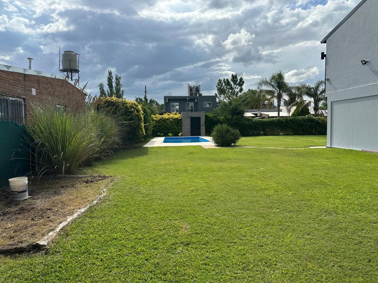 Venta Terreno parquizado con piscina en Tierra de Sueños 2