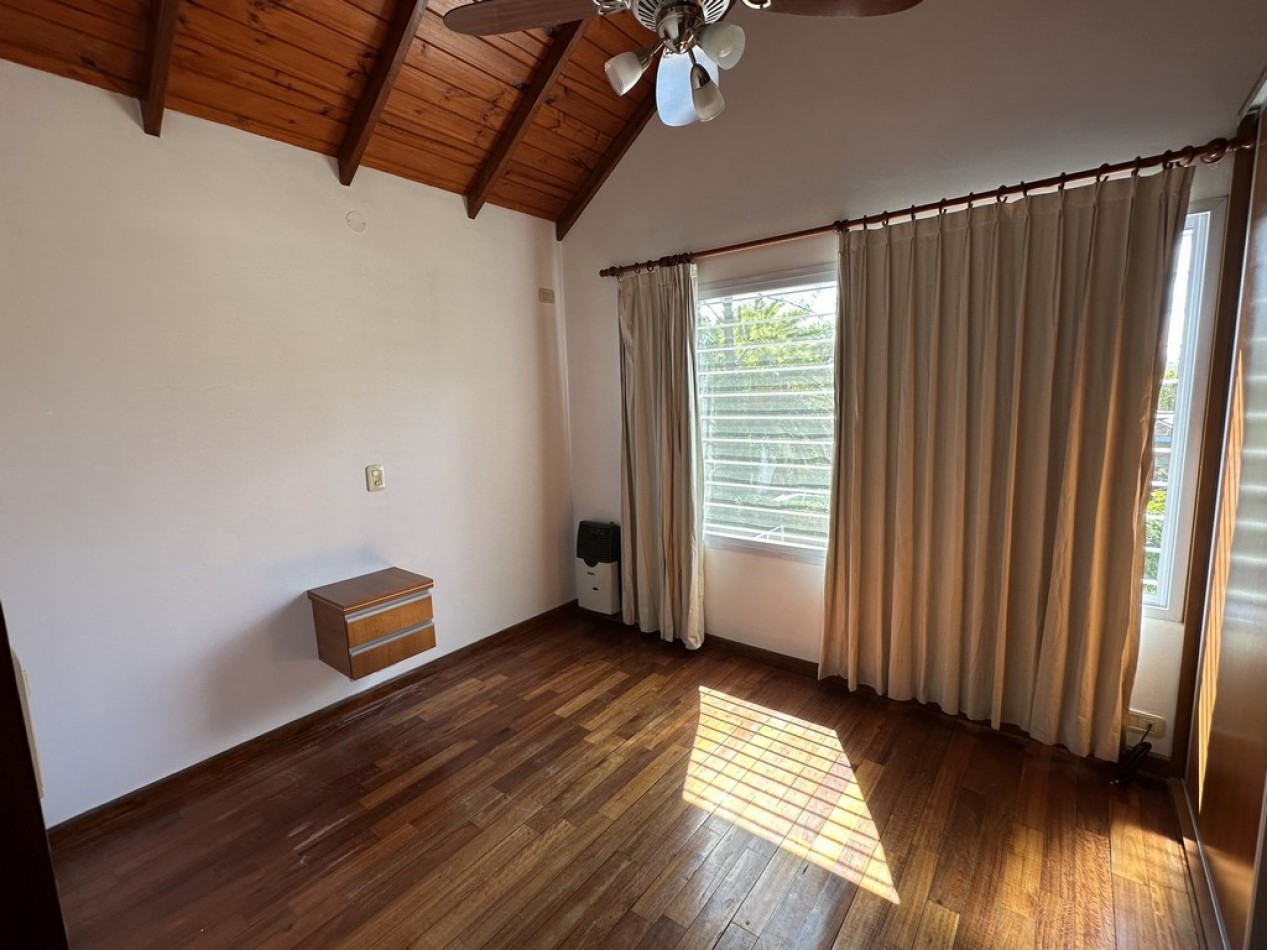 Alquiler Casa 3 dormitorios con piscina