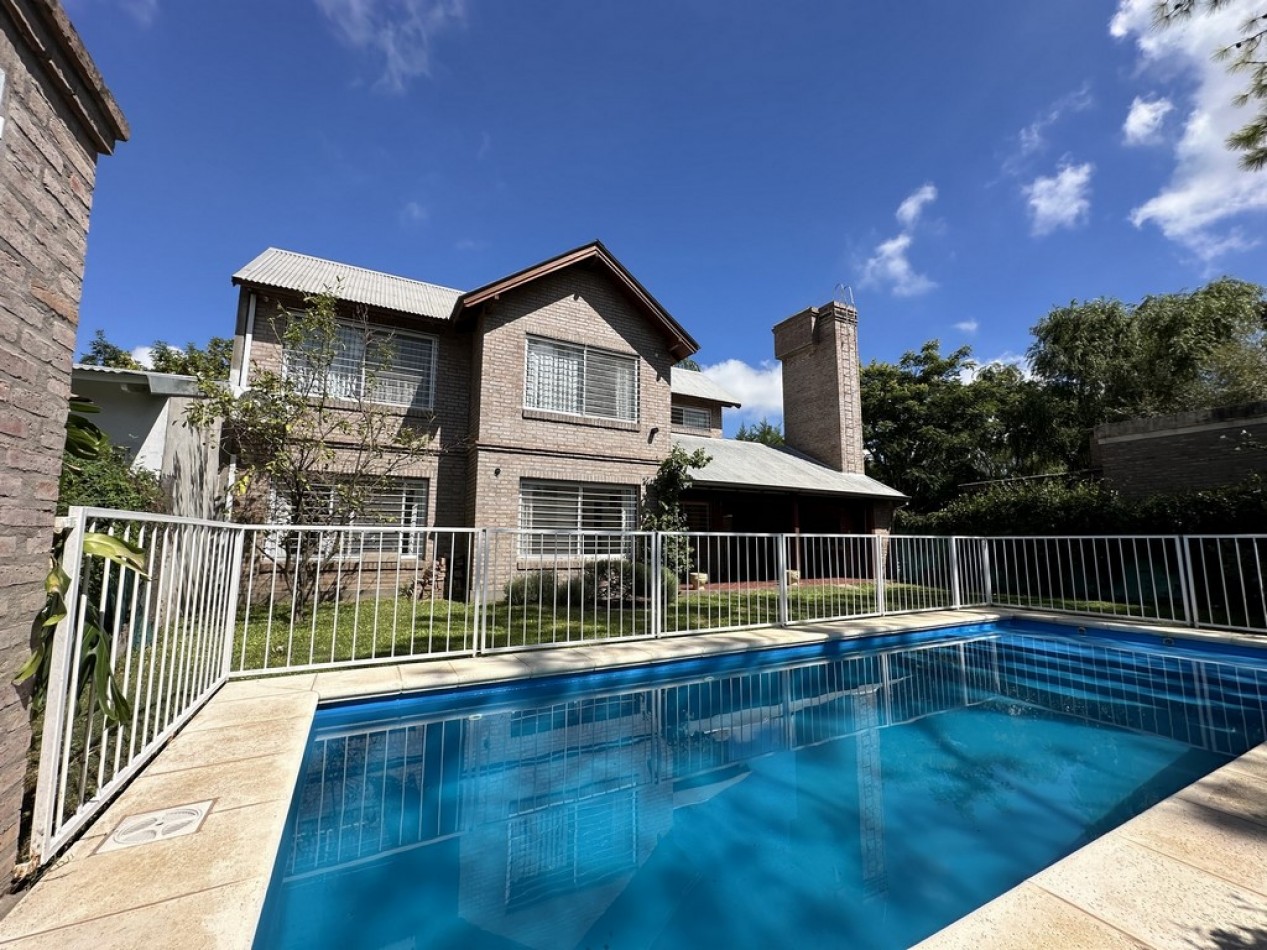 Alquiler Casa 3 dormitorios con piscina