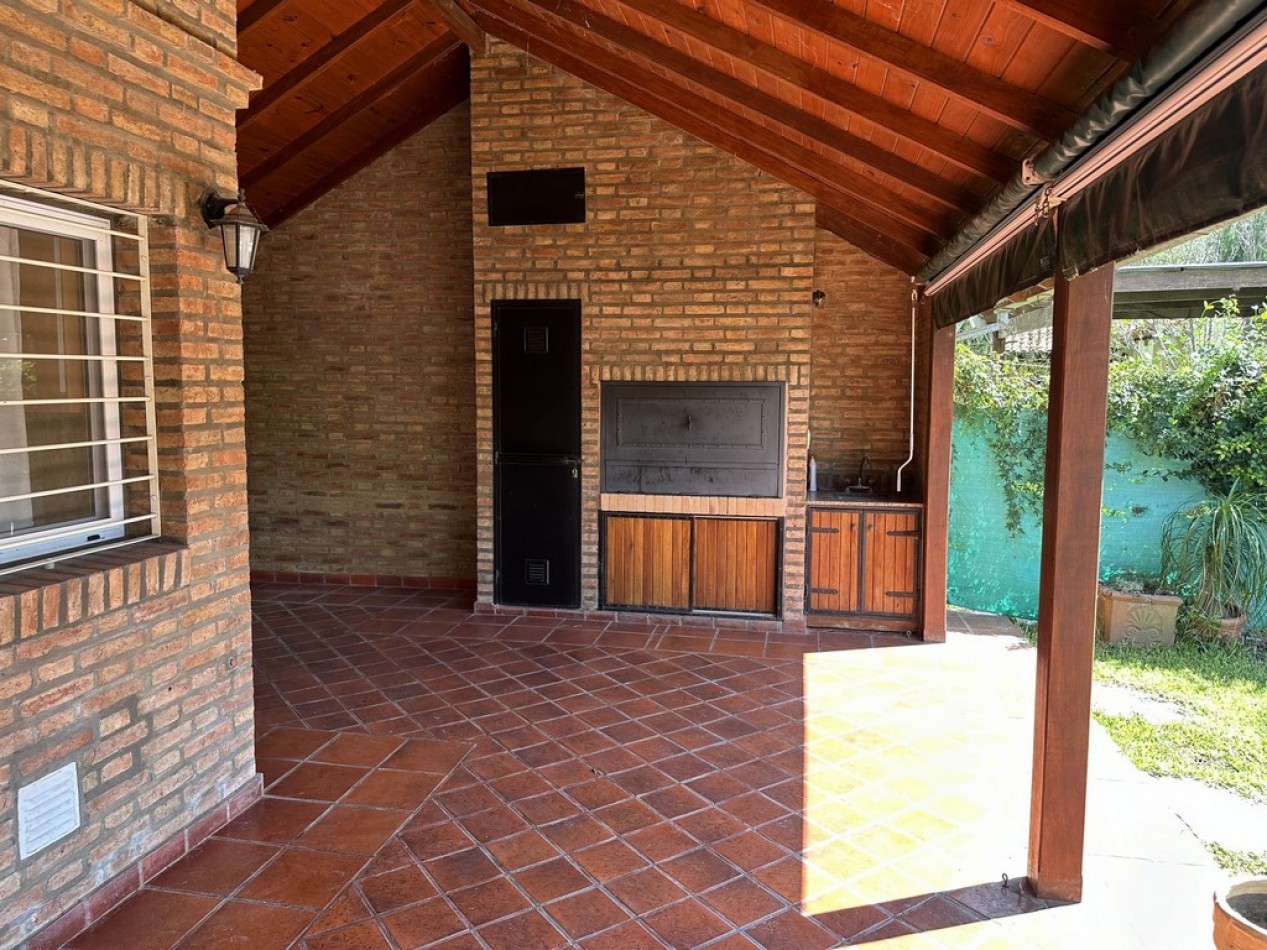 Alquiler Casa 3 dormitorios con piscina