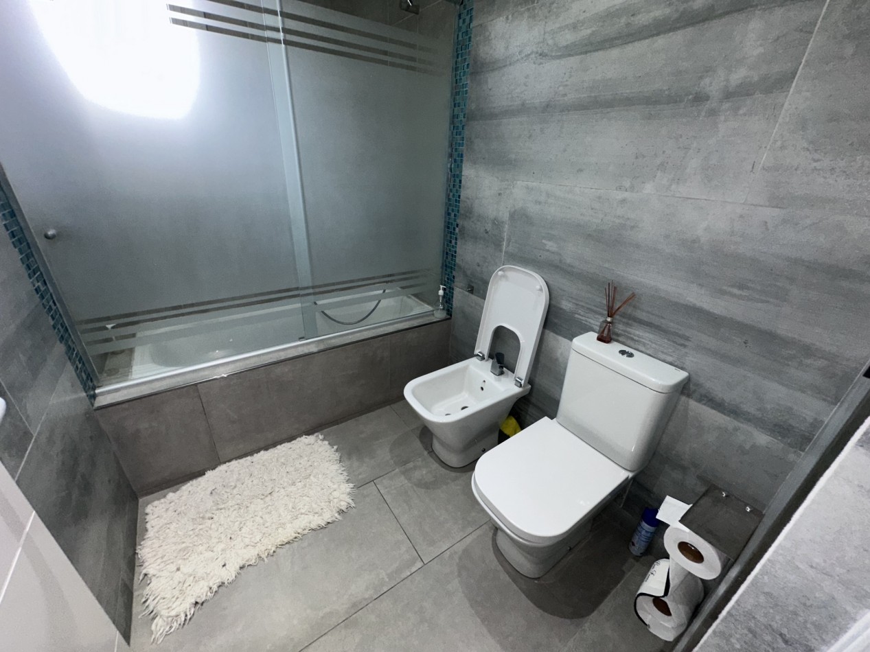 Increible Casa Premium 4 Dormitorios en Roldan