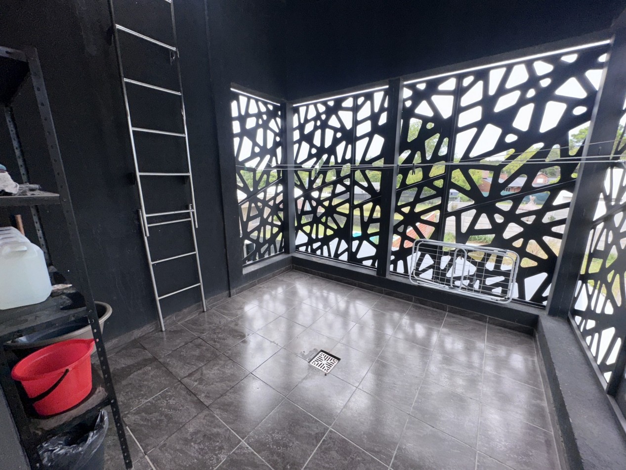 Increible Casa Premium 4 Dormitorios en Roldan