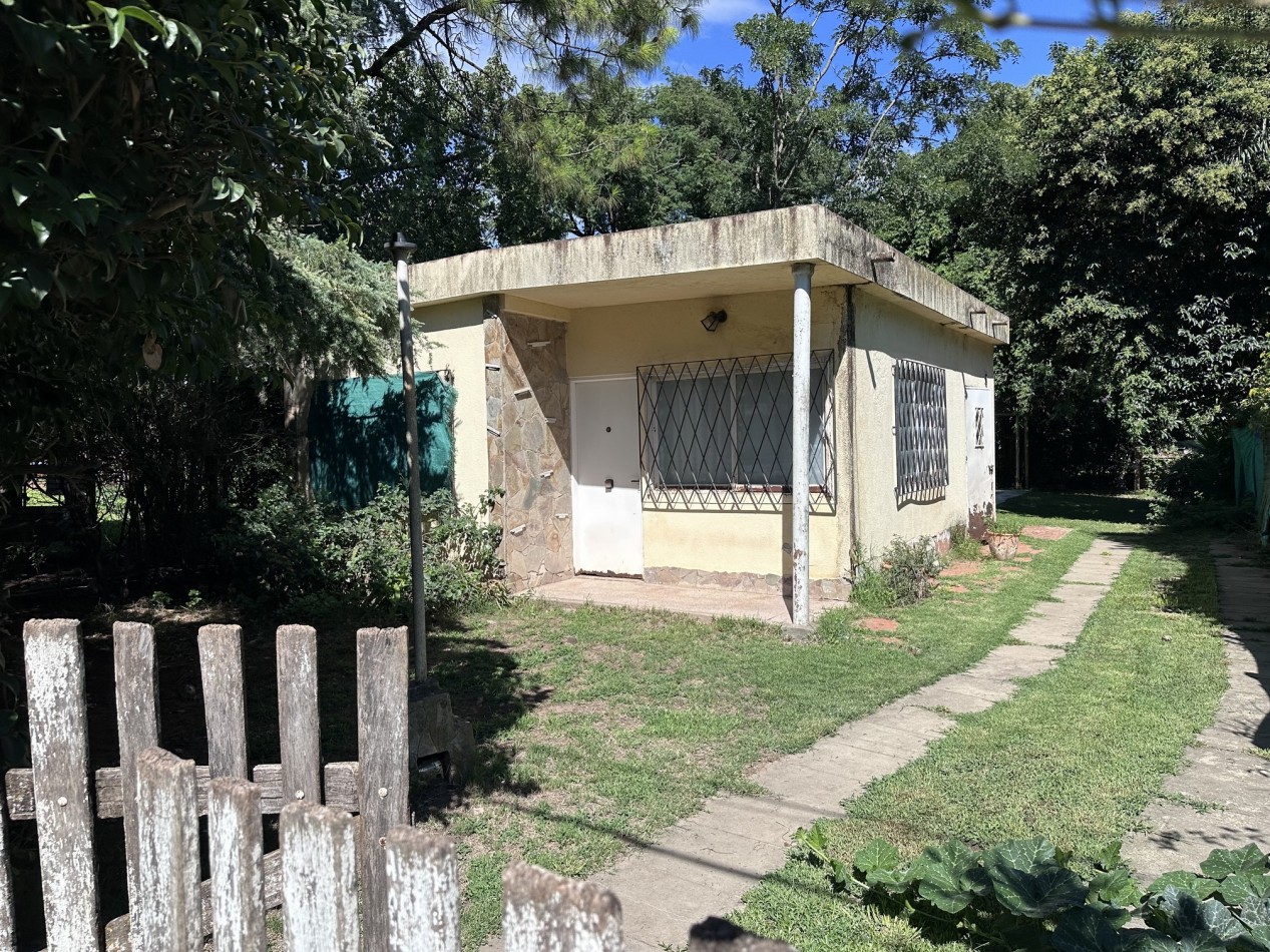 Retasada: Casa a Reciclar en Garita 13 - Funes