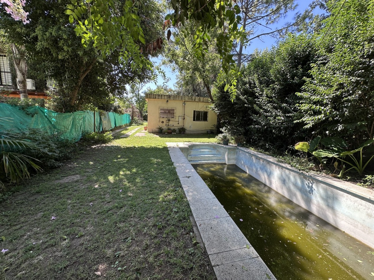 Retasada: Casa a Reciclar en Garita 13 - Funes