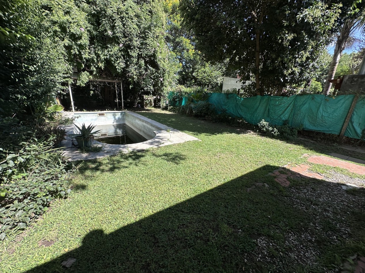 Retasada: Casa a Reciclar en Garita 13 - Funes