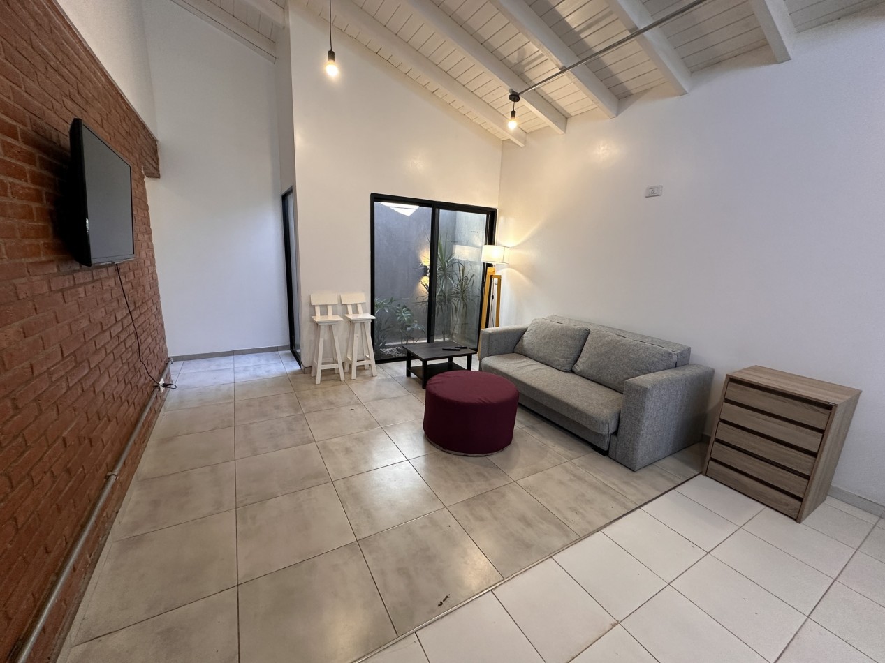 Casa a estrenar con pileta en Fincas de Ibarlucea