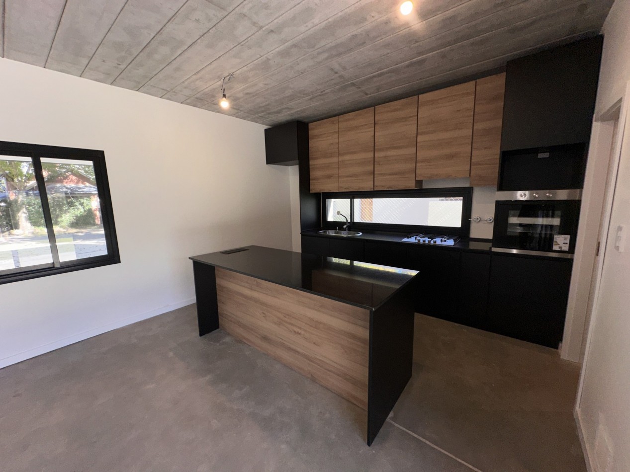 Venta casa 3 dormitorios en Fisherton - A estrenar