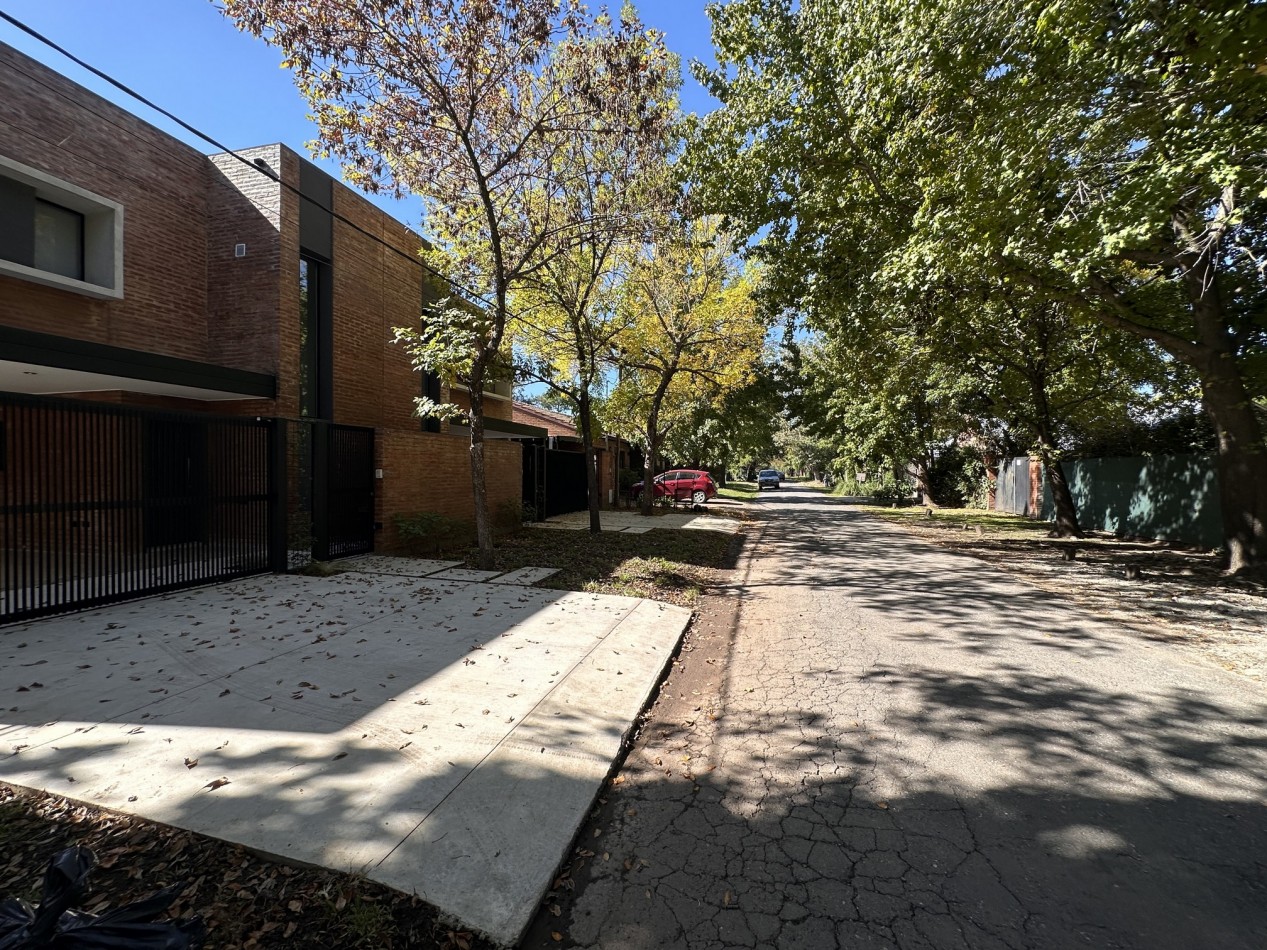 Venta casa 3 dormitorios en Fisherton - A estrenar