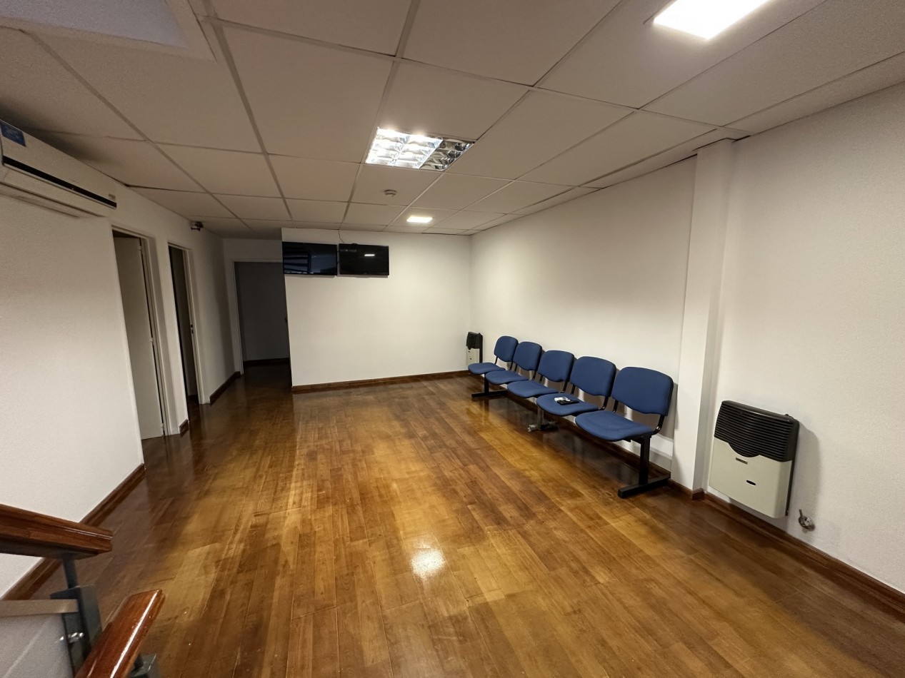 Alquiler edificio de oficinas/consultorios en Rosario