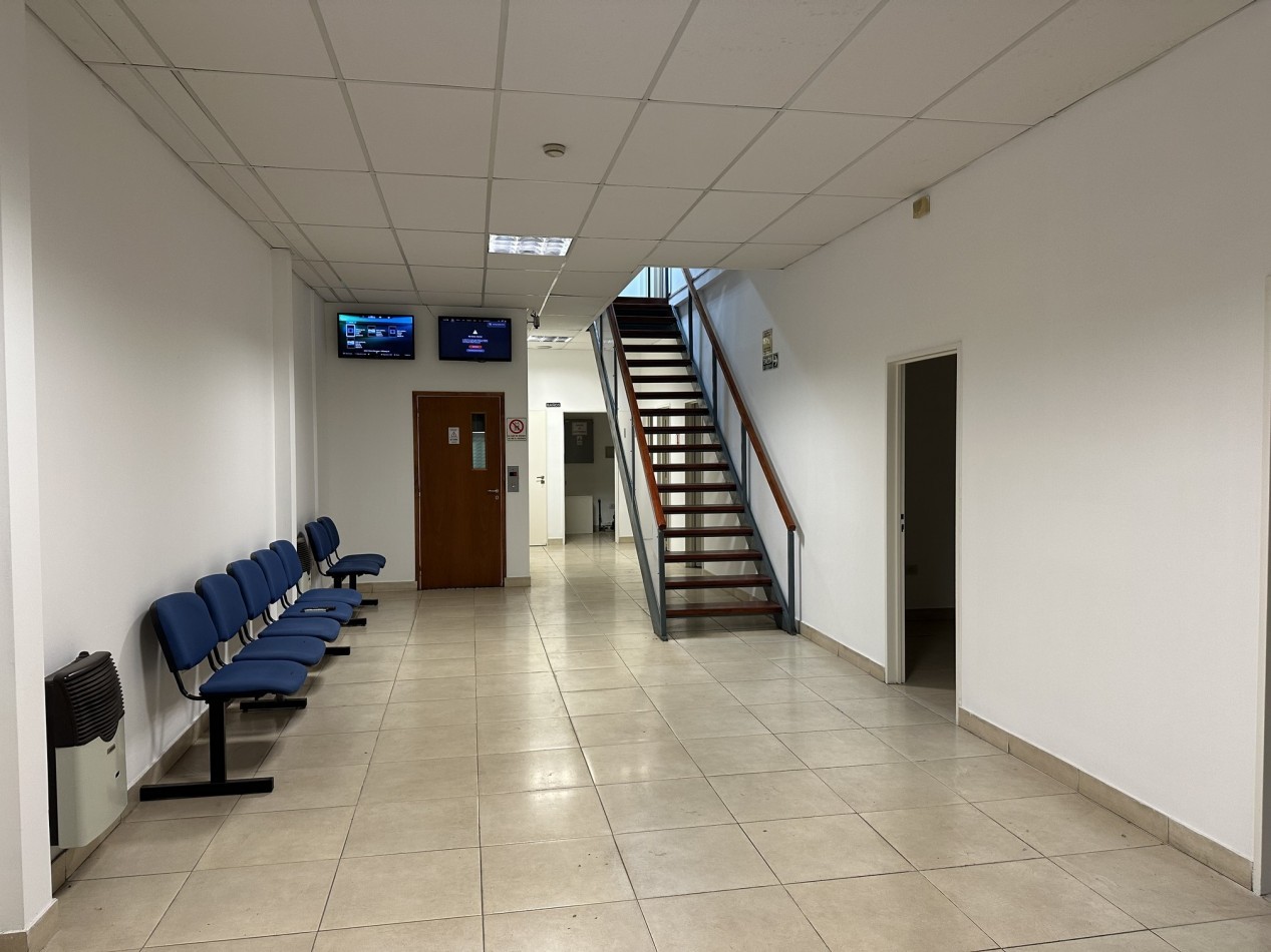 Alquiler edificio de oficinas/consultorios en Rosario
