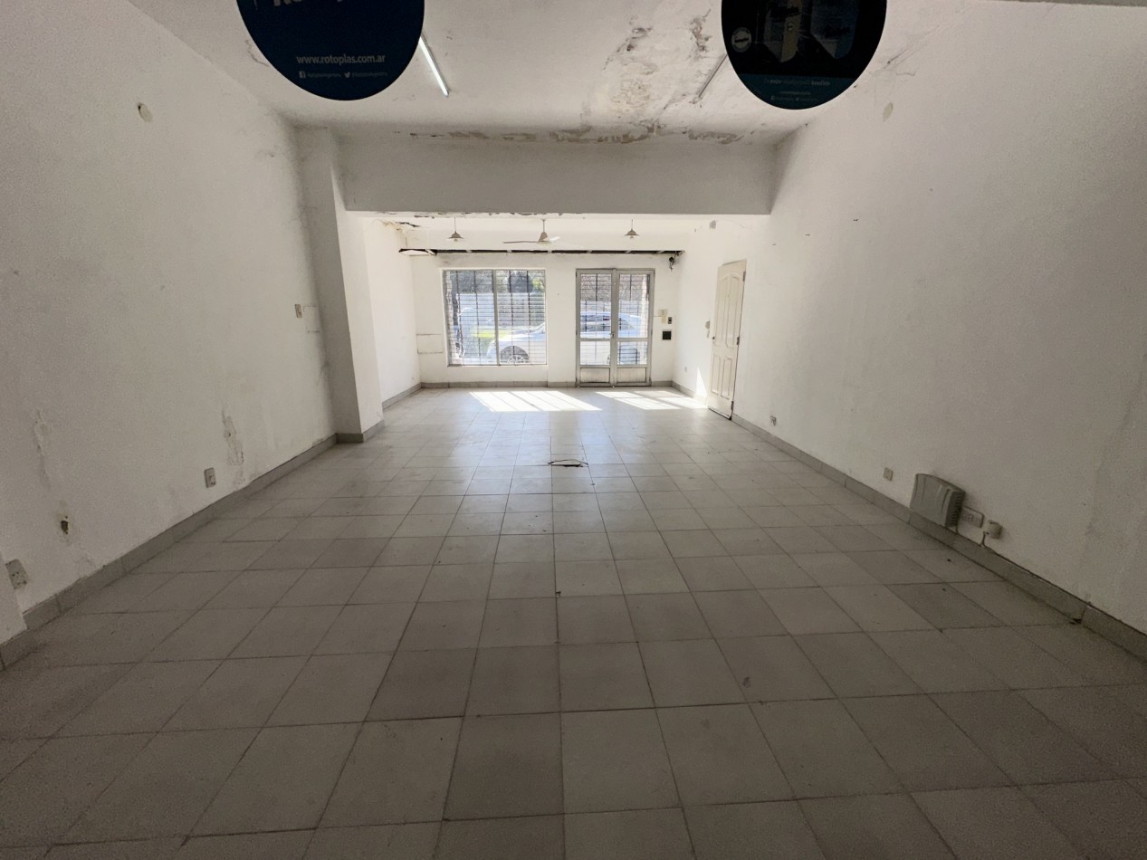 Local 50 m2 en alquiler