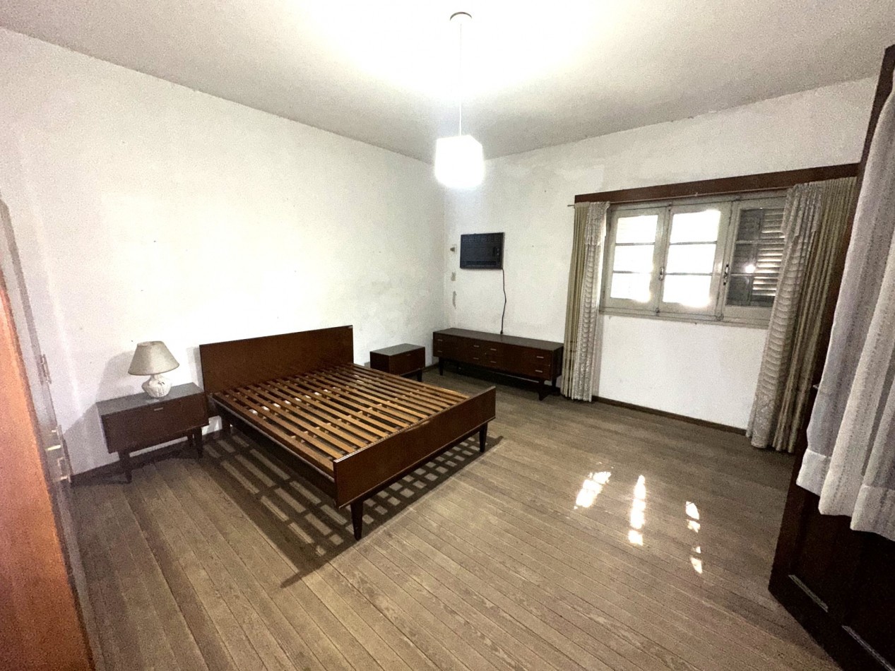 Casa Urbana a Reciclar - Ideal Uso Comercial - Centro de Funes