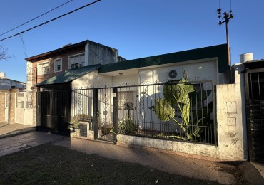 Alquiler Casa 2 dormitorios con jardin en Fisherton