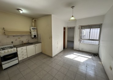 Venta depto. 1 dorm. frente terminal Omnibus