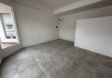 Venta Local en Paseo Victoria Funes